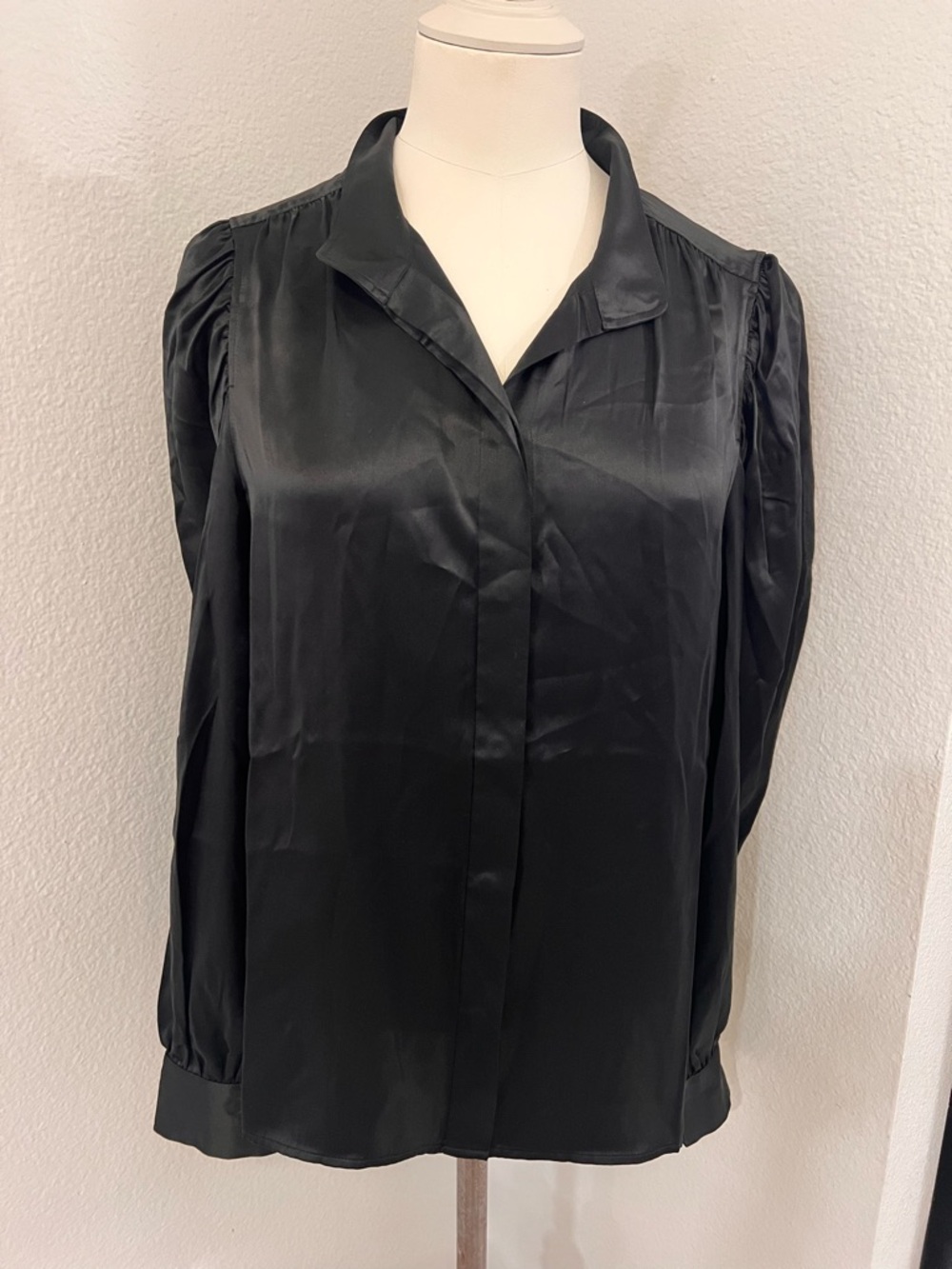 Frame Denim Black Silk  Button-Down Blouse